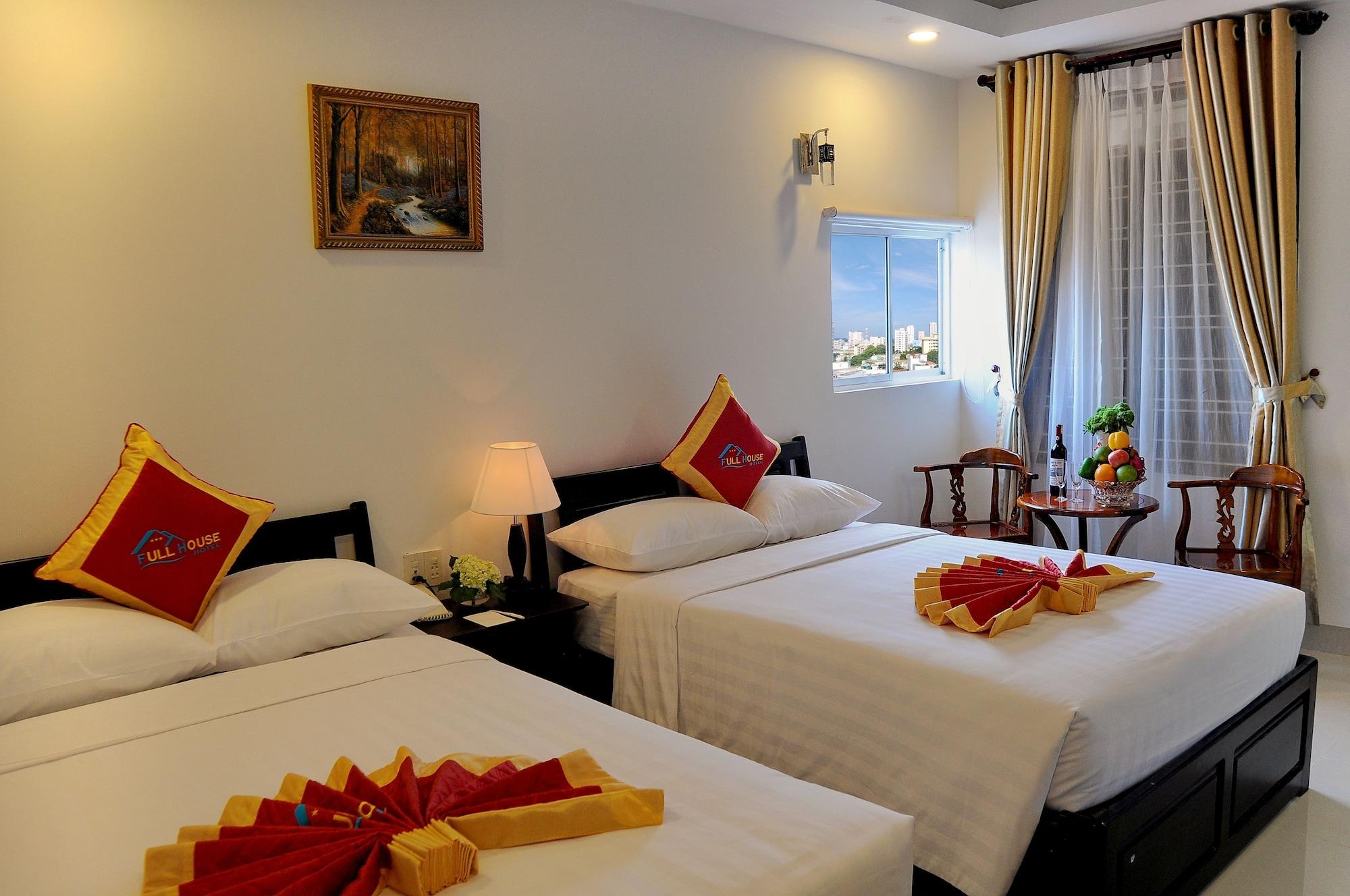 Full House Hotel Nha Trang Exteriör bild