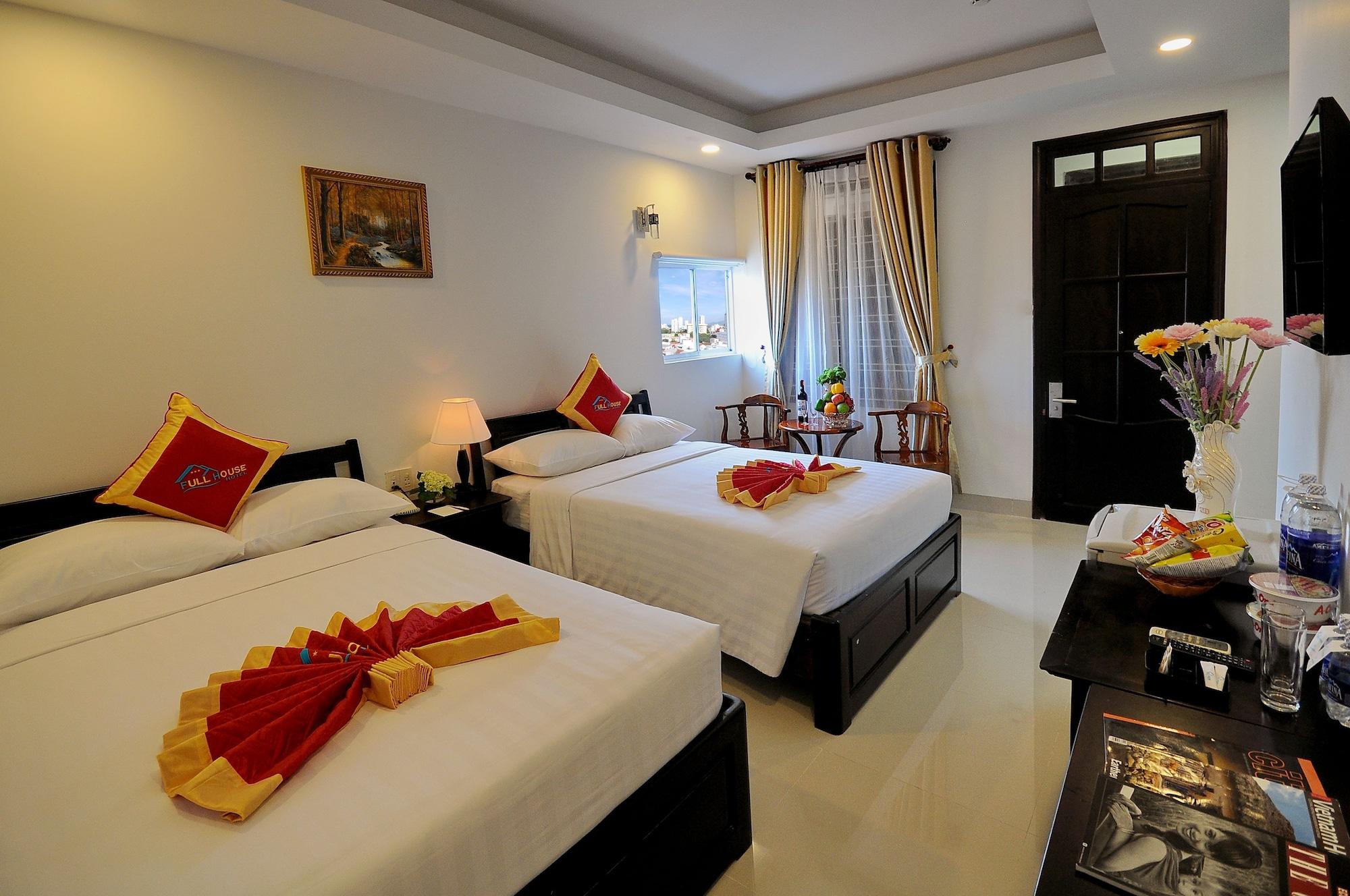 Full House Hotel Nha Trang Exteriör bild