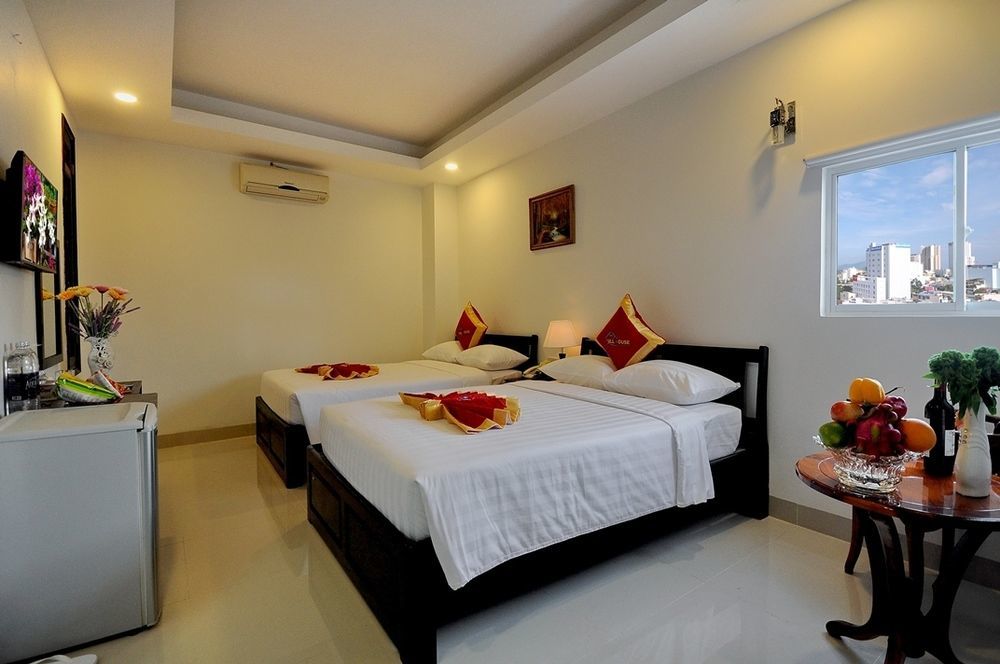 Full House Hotel Nha Trang Exteriör bild